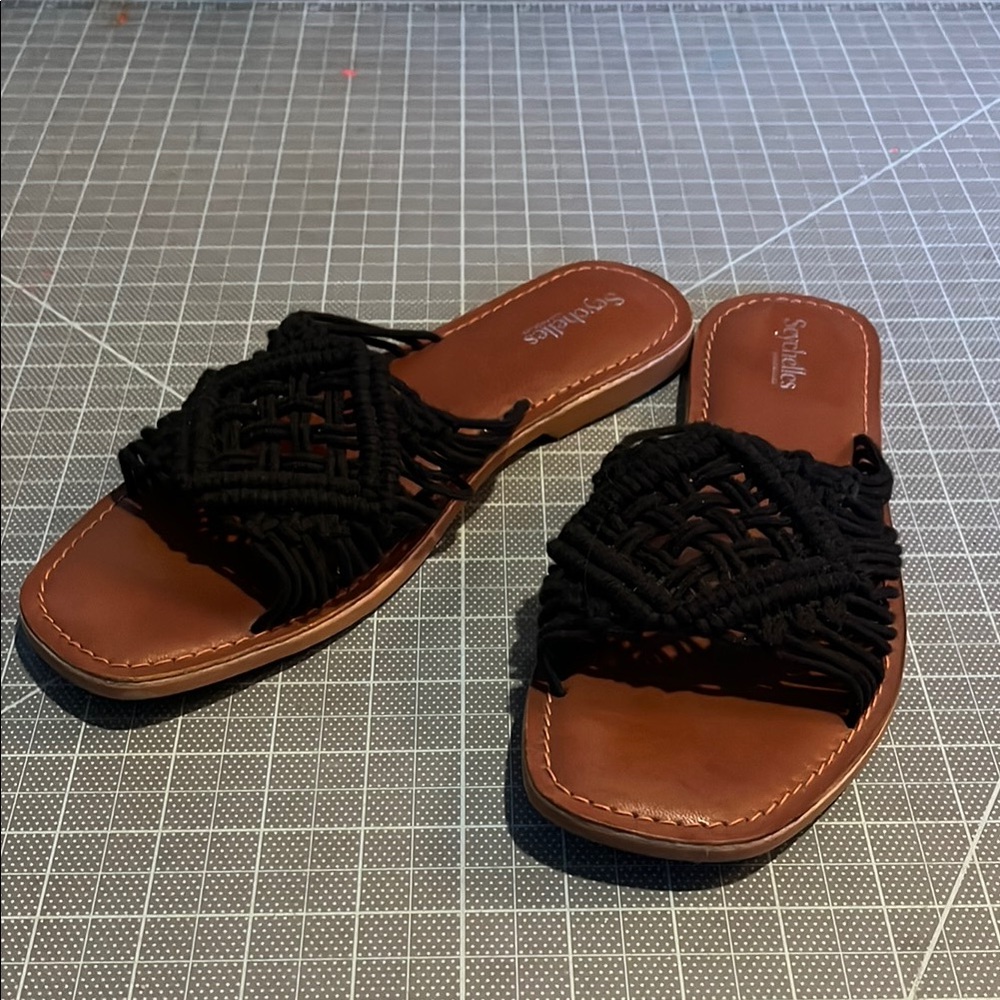 NWOB Seychelles Macrame Mahogany Flat Sandal